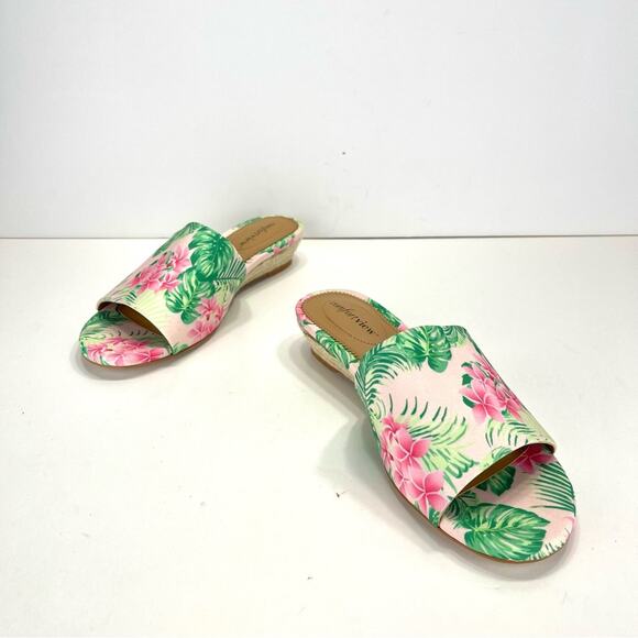 Comfortview Capri Wedge Slide Sandal Sz 8 WW Green & Pink Floral Espadrille New - Picture 2 of 16